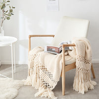 Chunky Knit Tassel Blanket