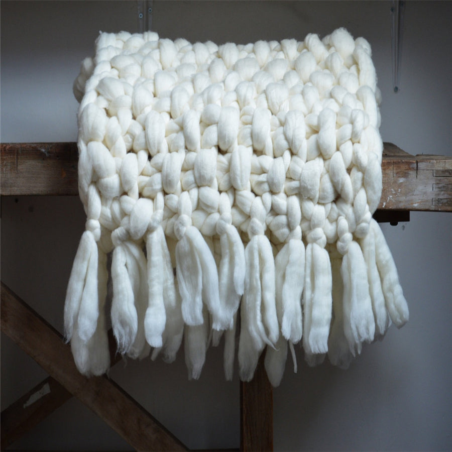 Chunky Tassel Blanket